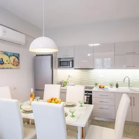 Apartment Frises Corfu Town *
