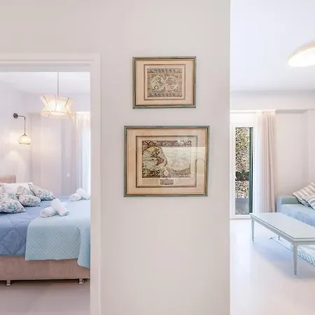 Frises Corfu Town Apartment